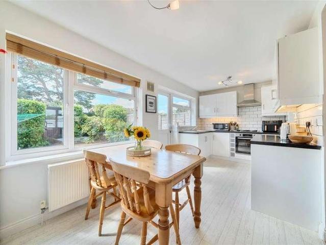House for sale in Aldingbourne, Clapham