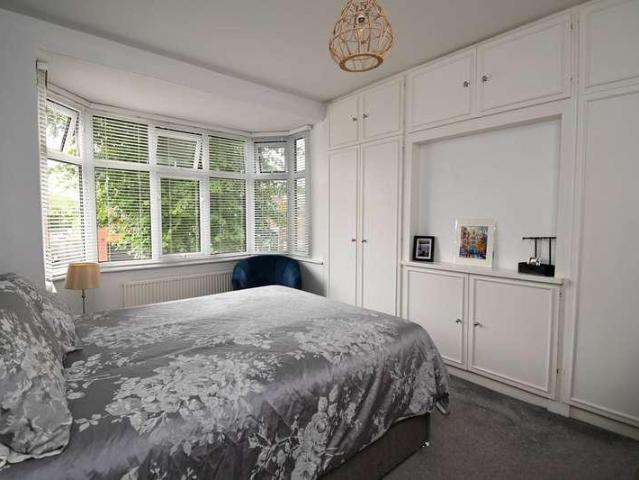 House for sale in Pogmoor, South Yorkshire