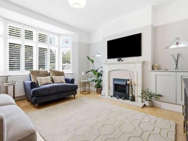 House for sale in Southchurch, Southend-on-Sea