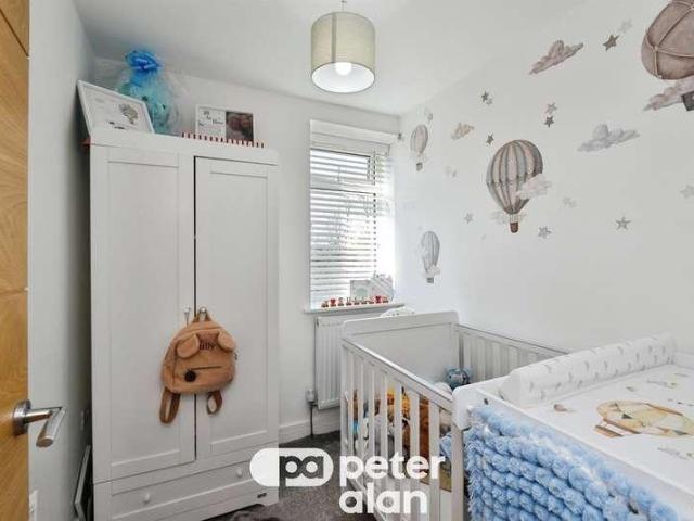 House for sale in Treharris
