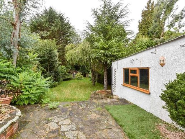 House for sale in Red Hill, Surrey