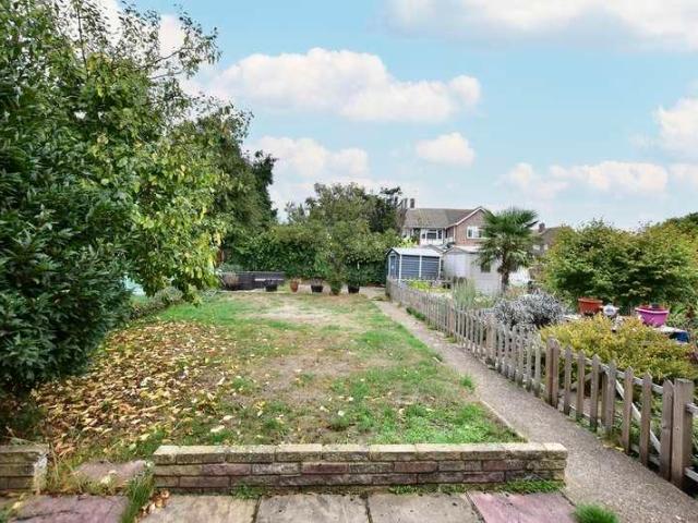 House for sale in Meriden, Watford