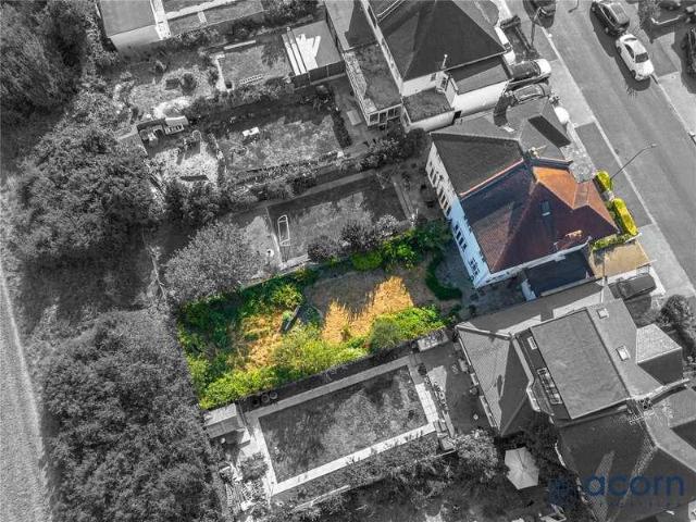 House for sale in Kingsbury, Greater London
