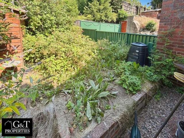 House for sale in Cradley, West Midlands
