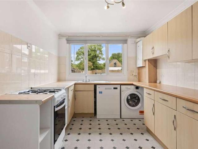 House for sale in Balham, Greater London