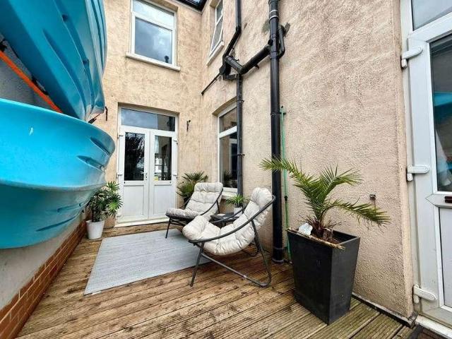 House for sale in Alton Barnes, Essex