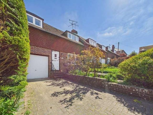 House for sale in Nepcote, Clapham