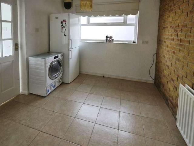 House for sale in Pilgrims' Hatch, Navestock Side