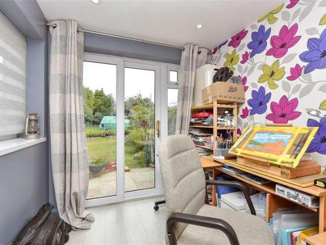 House for sale in Chalkwell, Oad Street