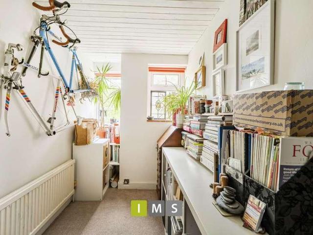 House for sale in Berrick Salome, Oxfordshire