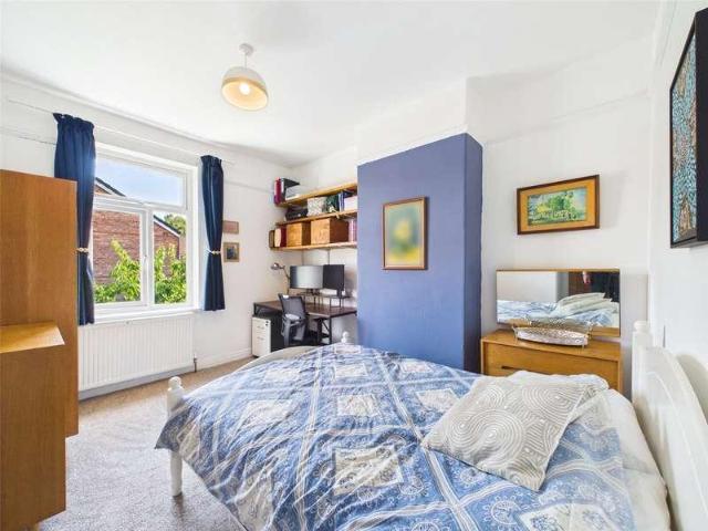 House for sale in Georgia, Greater Manchester