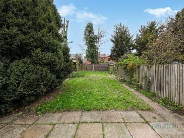 House for sale in Hendon Central, The Hyde