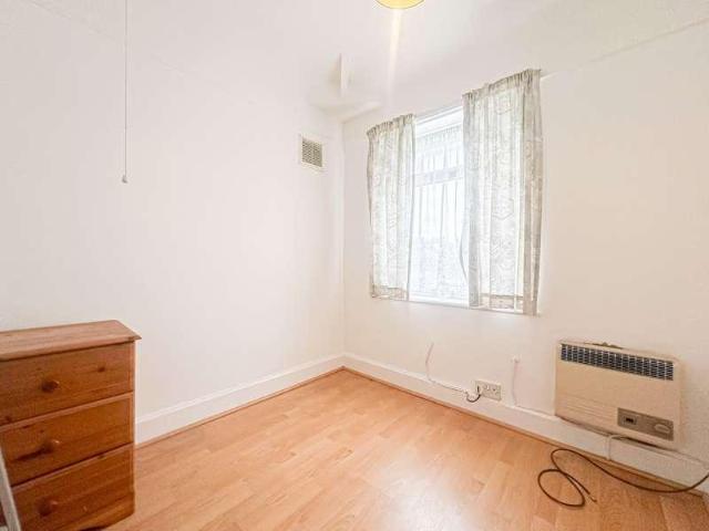 House for sale in Hunts Cross, Calderstones