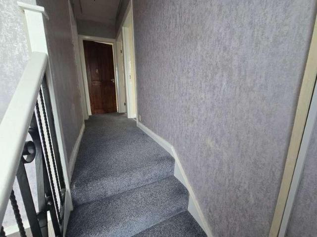 House for sale in Frizinghall, West Yorkshire