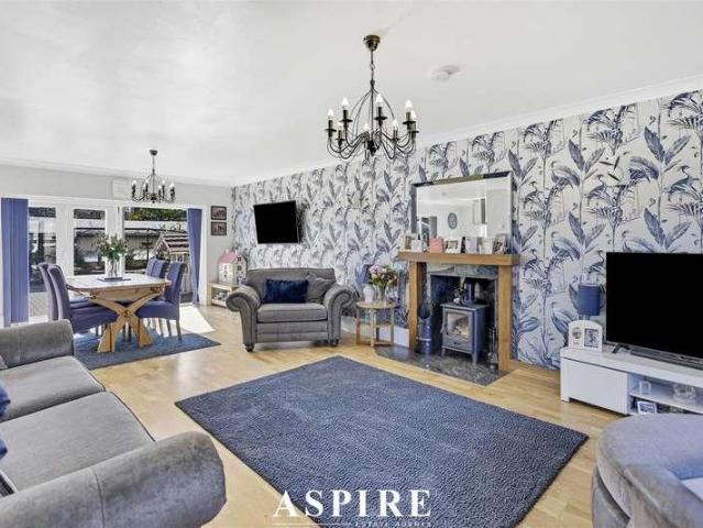 House for sale in Canvey Island