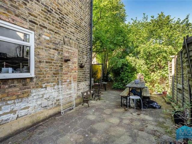 House for sale in Crouch End, Greater London