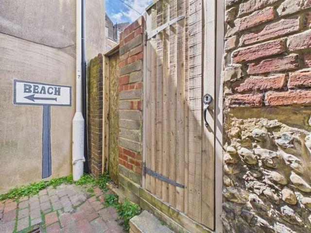 House for sale in West Worthing, Worthing