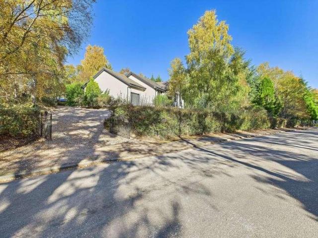 House for sale in Kincraig, Scotland