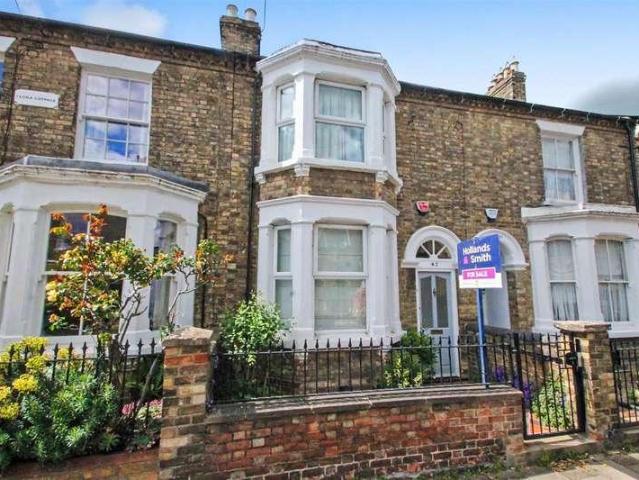 House for sale in Castle, Bedford