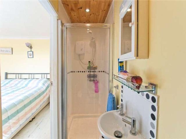 House for sale in Laycock, Keighley