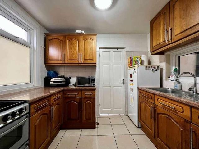 House for sale in Plashet, Greater London