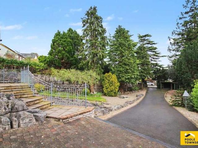 House for sale in Grange-over-sands