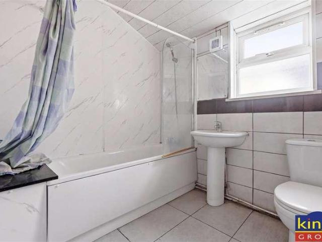 House for sale in Upton, Greater London