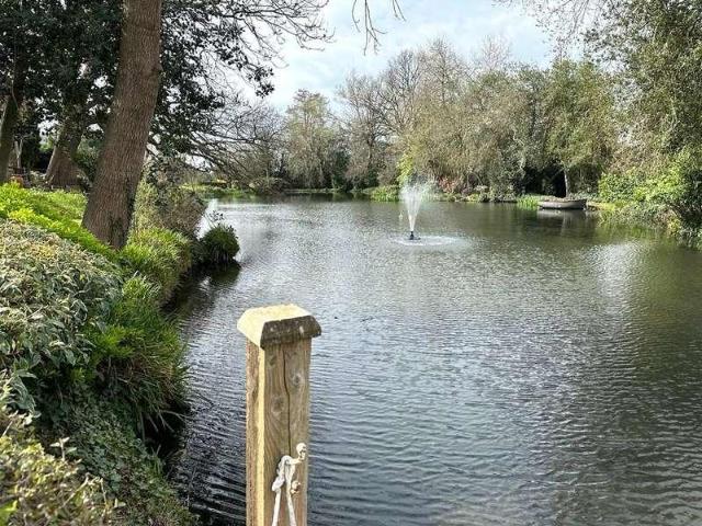 House for sale in London Borough of Barnet, Greater London
