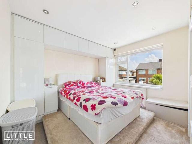 House for sale in Rainhill, St Helens