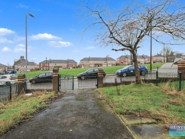 House for sale in Allerton, West Yorkshire