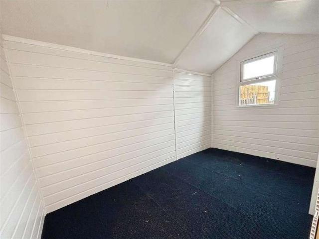 House for sale in Buttershaw, West Yorkshire