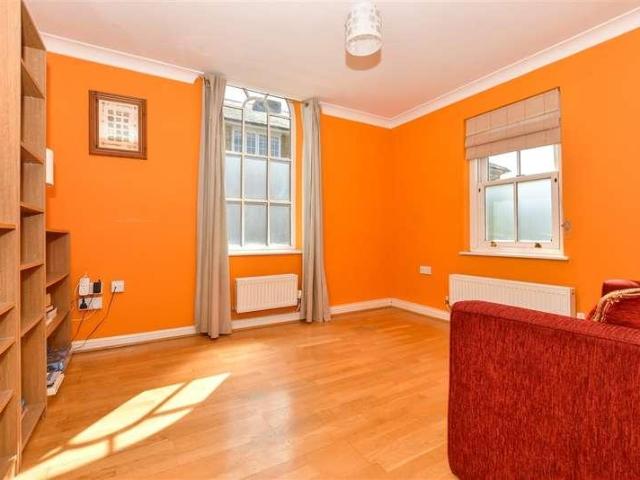 House for sale in Herne and Broomfield, The Bridge