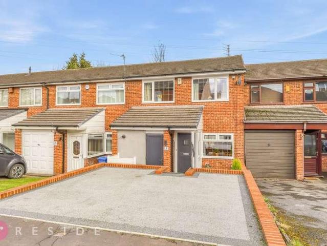 House for sale in Burnedge, Greater Manchester