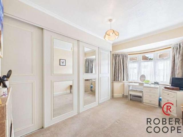 House for sale in Eastcote, Greater London