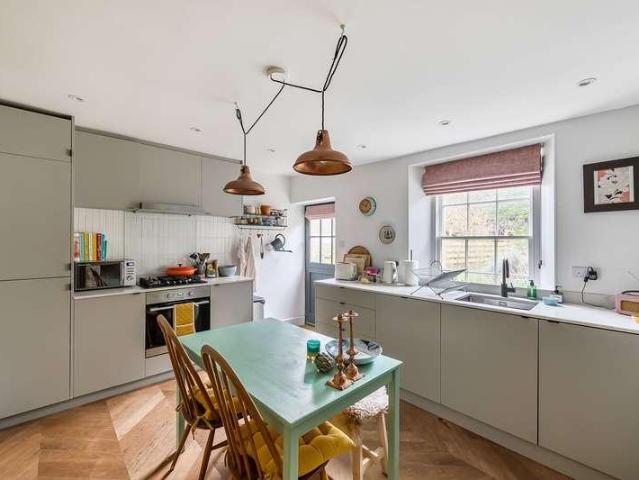 House for sale in Frome