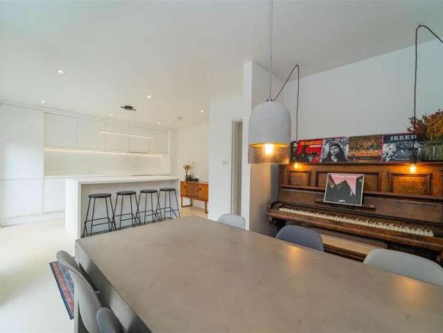 House for sale in Georgia, Greater Manchester