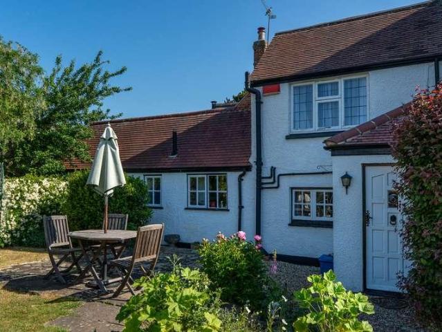 House for sale in Evershot, Oxfordshire