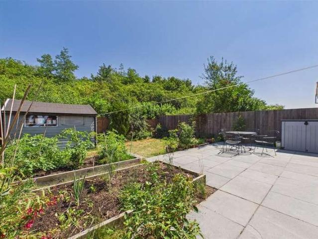 House for sale in Coddington, Alverton