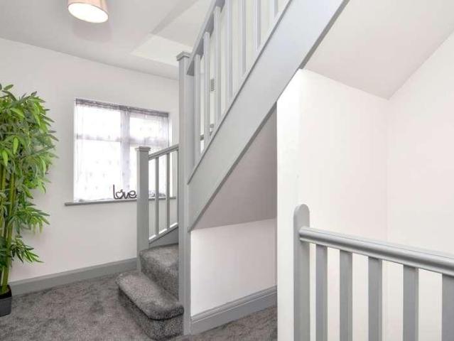 House for sale in North Shoebury, Alton Barnes