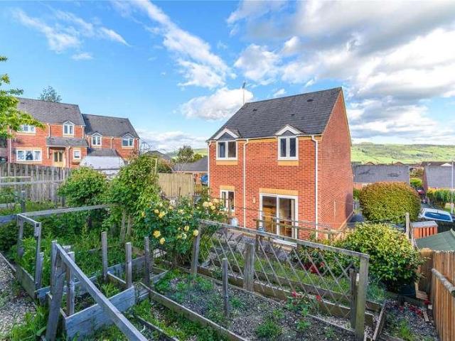 House for sale in Welshpool, Wales