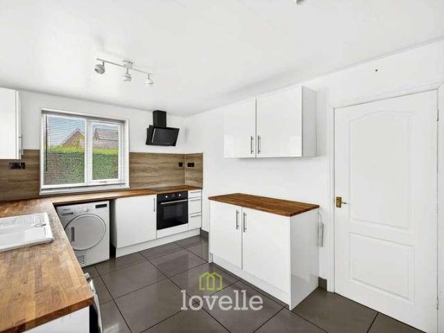 House for sale in South Killingholme, North Lincolnshire