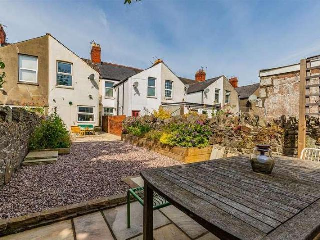House for sale in Plasnewydd, Falcon Lodge