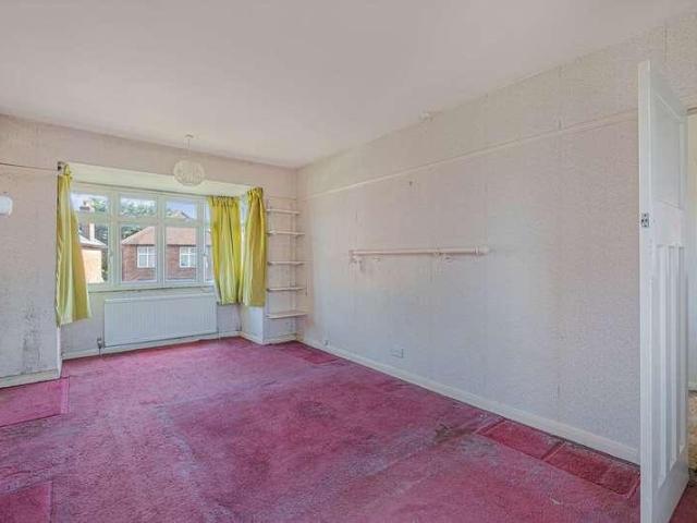 House for sale in Slyfield, Westborough
