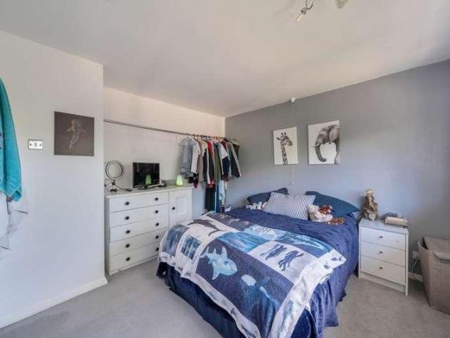 House for sale in Maple Cross, Three Rivers