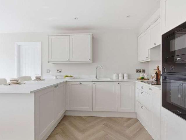 House for sale in Royston, South Yorkshire