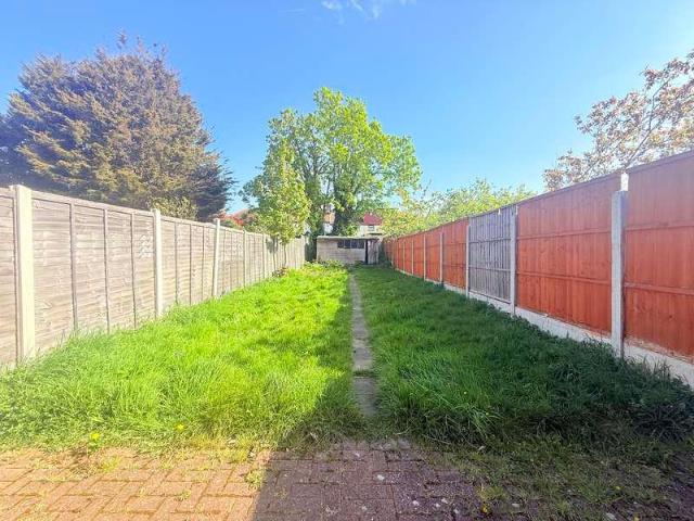 House for sale in London Borough of Ealing, Greater London