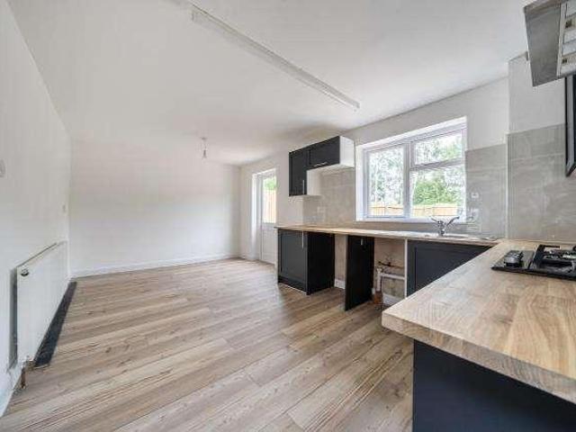 House for sale in Blackbird Leys, The Slade