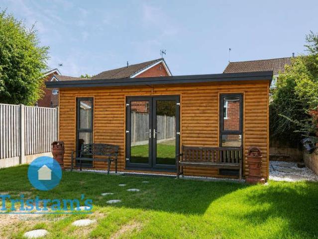 House for sale in Attenborough, East Midlands