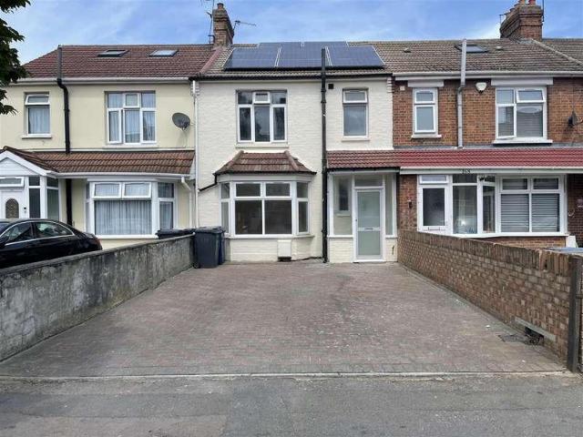 House for sale in London Borough of Ealing, Greater London