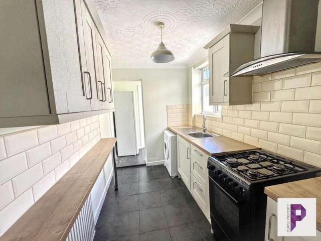 House for sale in Brompton, Gillingham